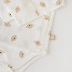 BABY & I 4 Season Newborn Gift Set (Kimono Bodysuit+Baby Gloves+Swaddle) 19 BABY & I 4 Season Newborn Gift Set (Kimono Bodysuit+Baby Gloves+Swaddle) -Baby Products Store 4SeasonNewbornGiftSet 03