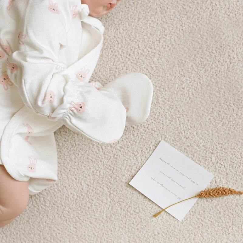 BABY & I 4 Season Newborn Gift Set (Kimono Bodysuit+Baby Gloves+Swaddle) 15 BABY & I 4 Season Newborn Gift Set (Kimono Bodysuit+Baby Gloves+Swaddle) - Image 13