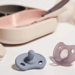 Mother-K All Silicone Pacifier With Case -Baby Products Store AllSiliconePacifierWithCase 04