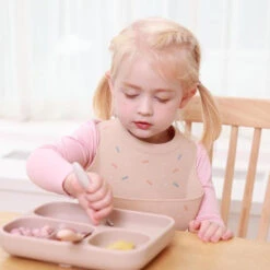 Moyuum One Touch Buckle Silicone Baby Bib Sweet Edition 19 Moyuum One Touch Buckle Silicone Baby Bib Sweet Edition -Baby Products Store BIBS 14