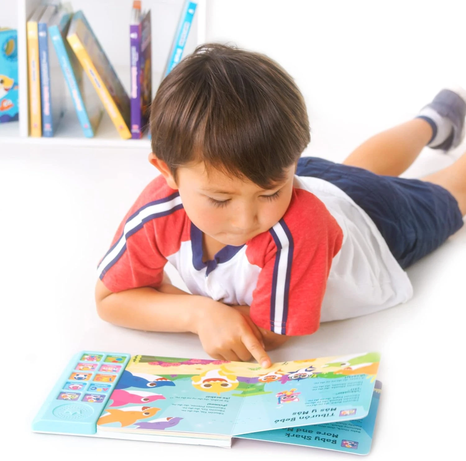 Pinkfong Baby Shark Animal Songs 10 Button Sound Book 8 Pinkfong Baby Shark Animal Songs 10 Button Sound Book - Image 6