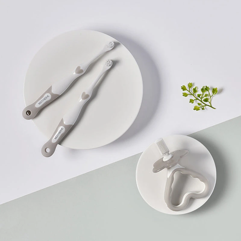 Mother-K Baby Toothbrush Set, 6-12 Months 5 Mother-K Baby Toothbrush Set, 6-12 Months - Image 3