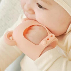 Moyuum Silicone Adjustable Elephant Baby Teether -Baby Products Store ElephantBabyTeetherw case 02