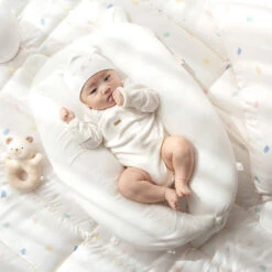 GGUMBI Huggable Baby Anti Roll Sleeping Pillow -Baby Products Store HuggableBabyAntiRollSleepingPillow 04