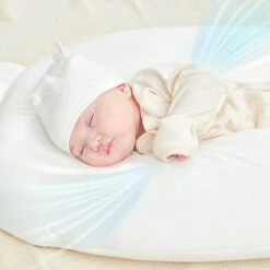 GGUMBI Huggable Baby Anti Roll Sleeping Pillow -Baby Products Store HuggableBabyAntiRollSleepingPillow 07