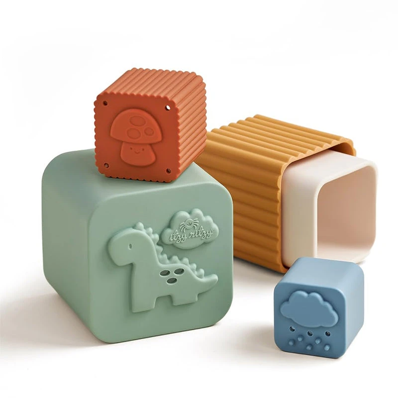 Itzy Ritzy Sprinkle Bathtime Nesting Cups 10 Itzy Ritzy Sprinkle Bathtime Nesting Cups - Image 8