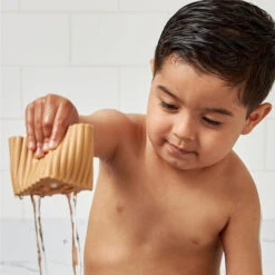 Itzy Ritzy Sprinkle Bathtime Nesting Cups 19 Itzy Ritzy Sprinkle Bathtime Nesting Cups -Baby Products Store ItzyRitzy SprinkleBathtimeNestingCups 09