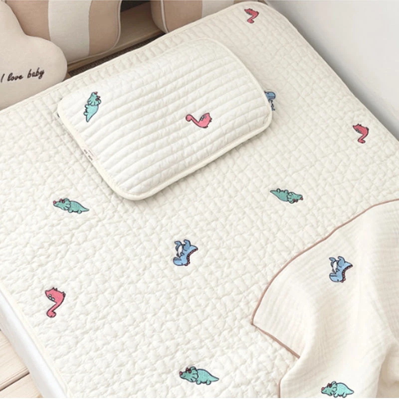 Hwaeum Bebe Newborn Baby Cooling Pillow 6 Hwaeum Bebe Newborn Baby Cooling Pillow - Image 4
