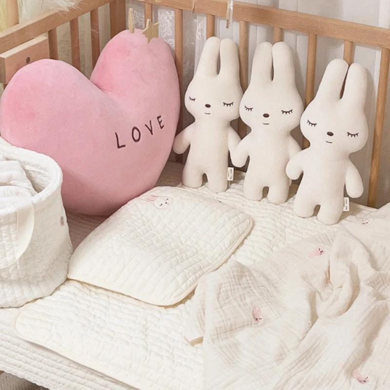 Hwaeum Bebe Newborn Double-Sided Cooling Bed Pad 8 Hwaeum Bebe Newborn Double-Sided Cooling Bed Pad - Image 6