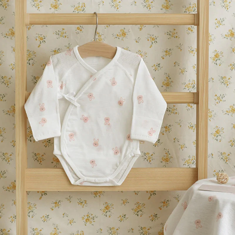 BABY & I Summer Soft Newborn Gift Set (Kimono Bodysuit+Baby Gloves+Swaddle) 8 BABY & I Summer Soft Newborn Gift Set (Kimono Bodysuit+Baby Gloves+Swaddle) - Image 6