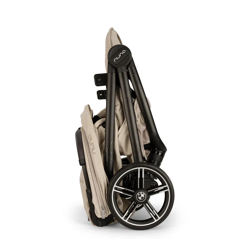 Nuna X BMW TRVL LX Stroller In Mica 18 Nuna X BMW TRVL LX Stroller In Mica - Image 16