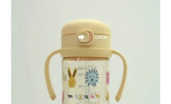 Moyuum All In One One Touch Straw Bottle 170ml -Baby Products Store intro 03