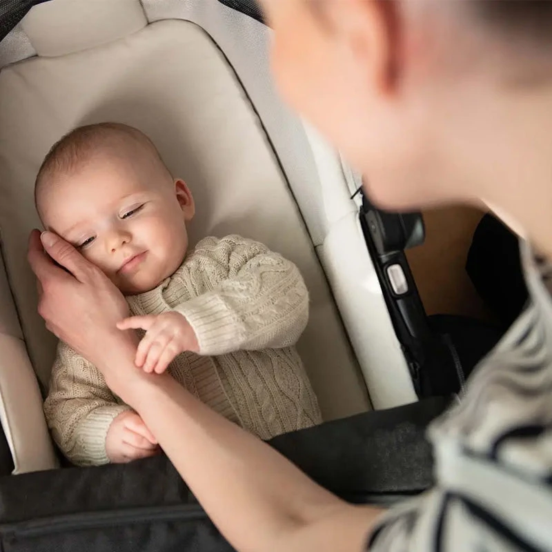 Nuna Lytl Bassinet + Stand 8 Nuna Lytl Bassinet + Stand - Image 6