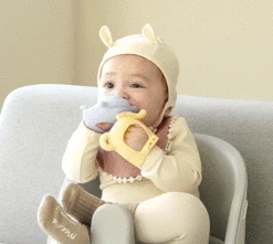 Moyuum Silicone Adjustable Elephant Baby Teether -Baby Products Store point 02 1